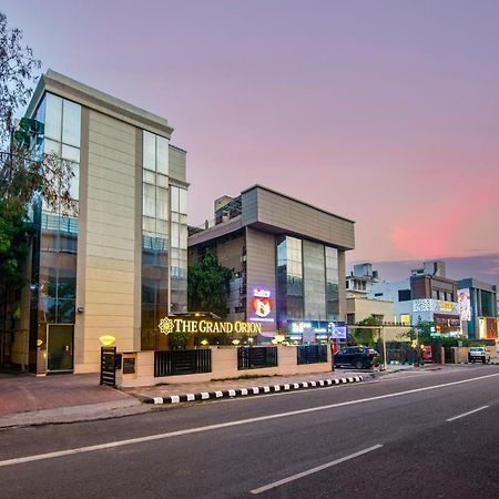 The Grand Orion - Kailash Colony New Delhi Extérieur photo
