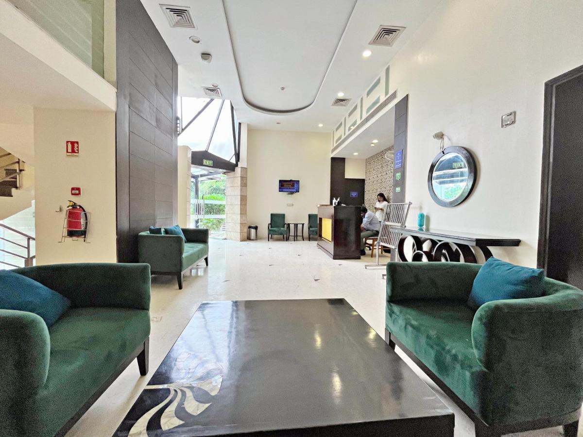 The Grand Orion - Kailash Colony New Delhi Extérieur photo