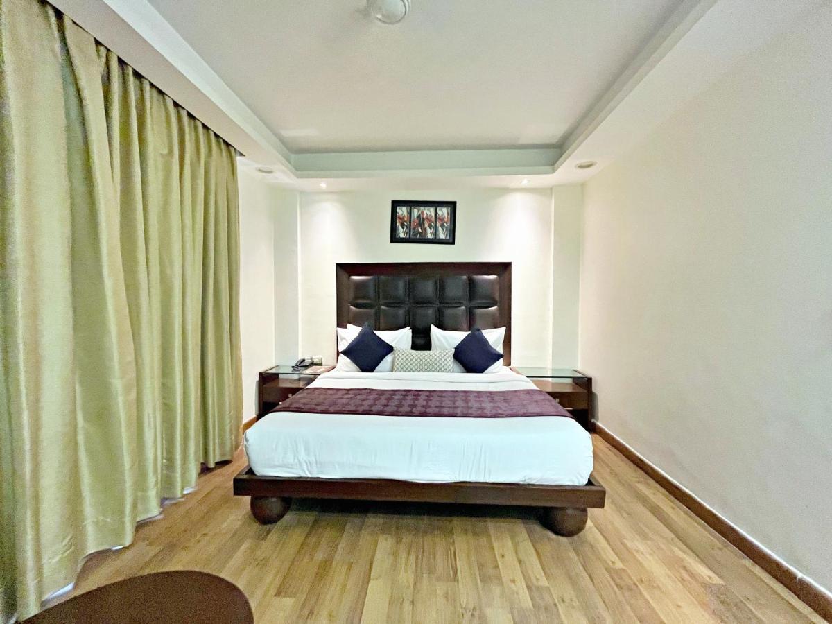 The Grand Orion - Kailash Colony New Delhi Extérieur photo