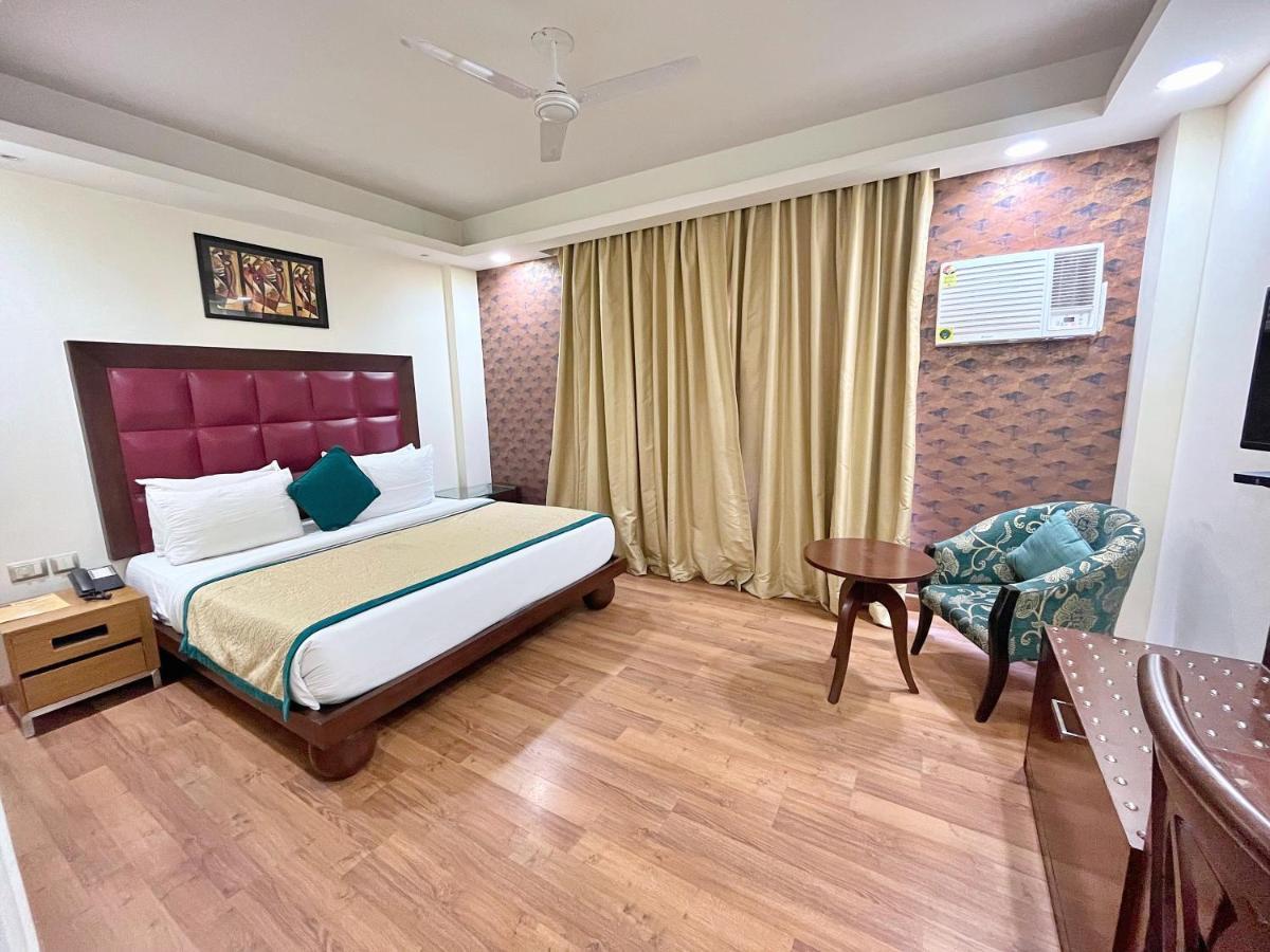 The Grand Orion - Kailash Colony New Delhi Extérieur photo