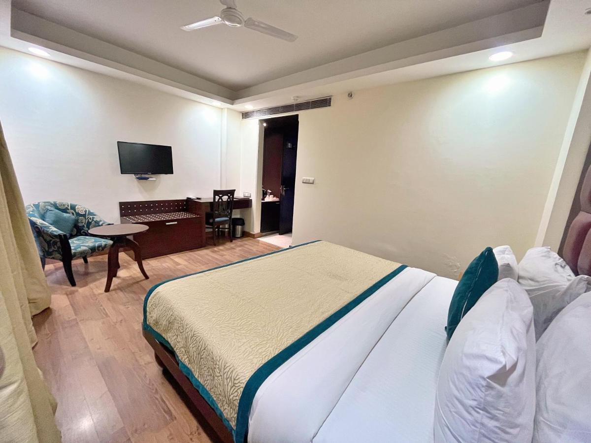 The Grand Orion - Kailash Colony New Delhi Extérieur photo