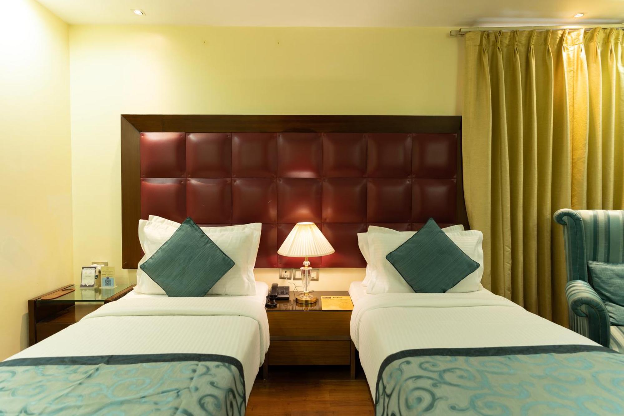 The Grand Orion - Kailash Colony New Delhi Extérieur photo