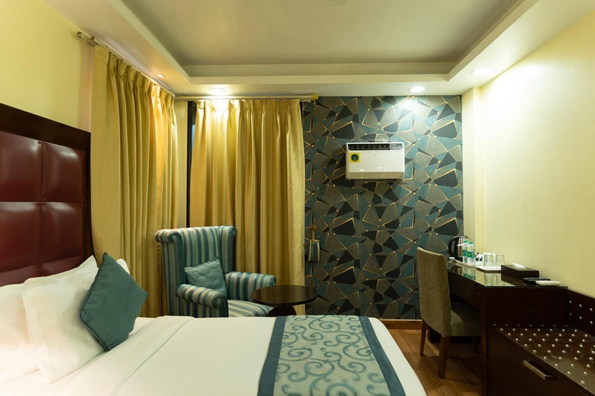 The Grand Orion - Kailash Colony New Delhi Extérieur photo