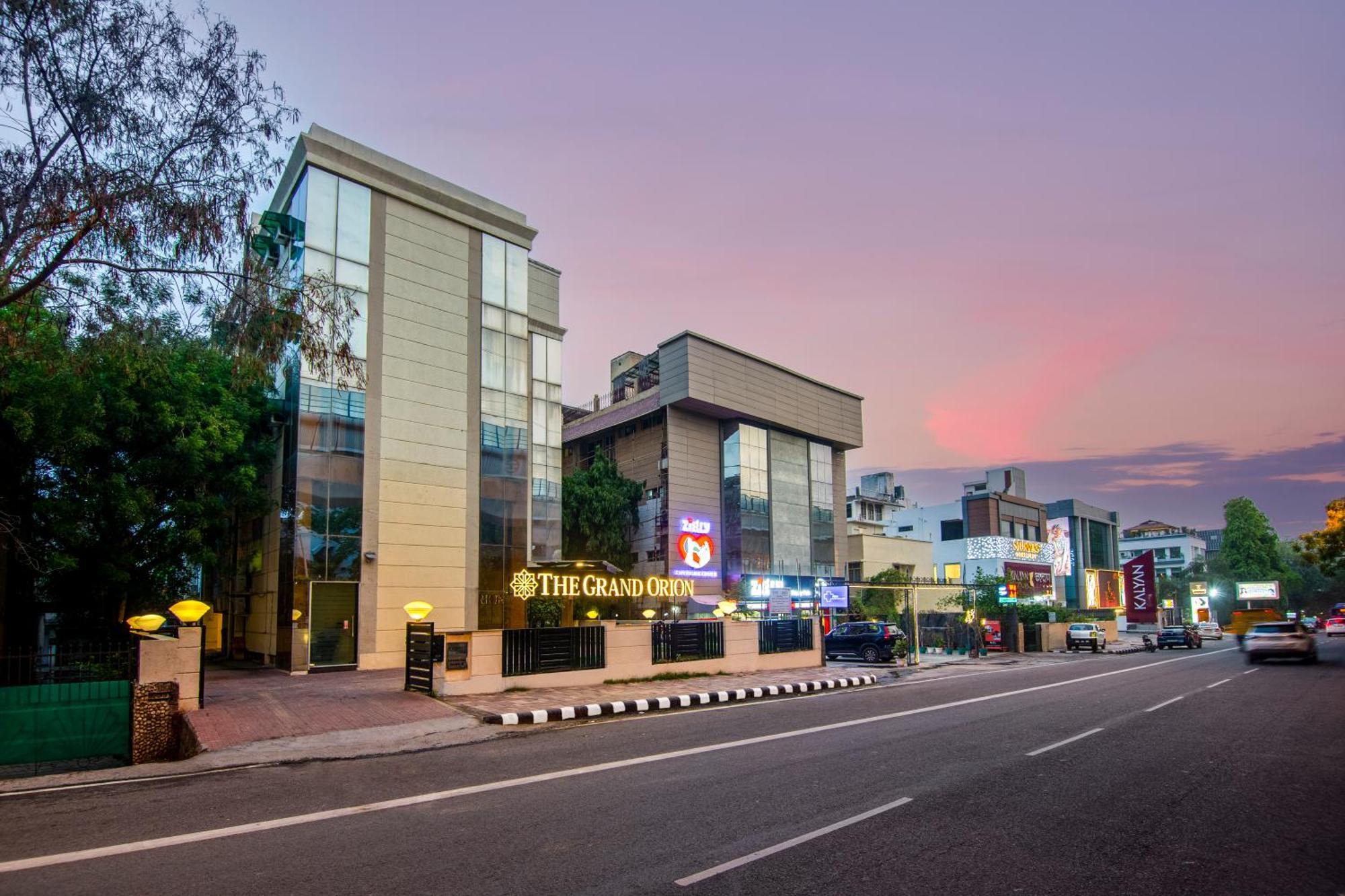 The Grand Orion - Kailash Colony New Delhi Extérieur photo