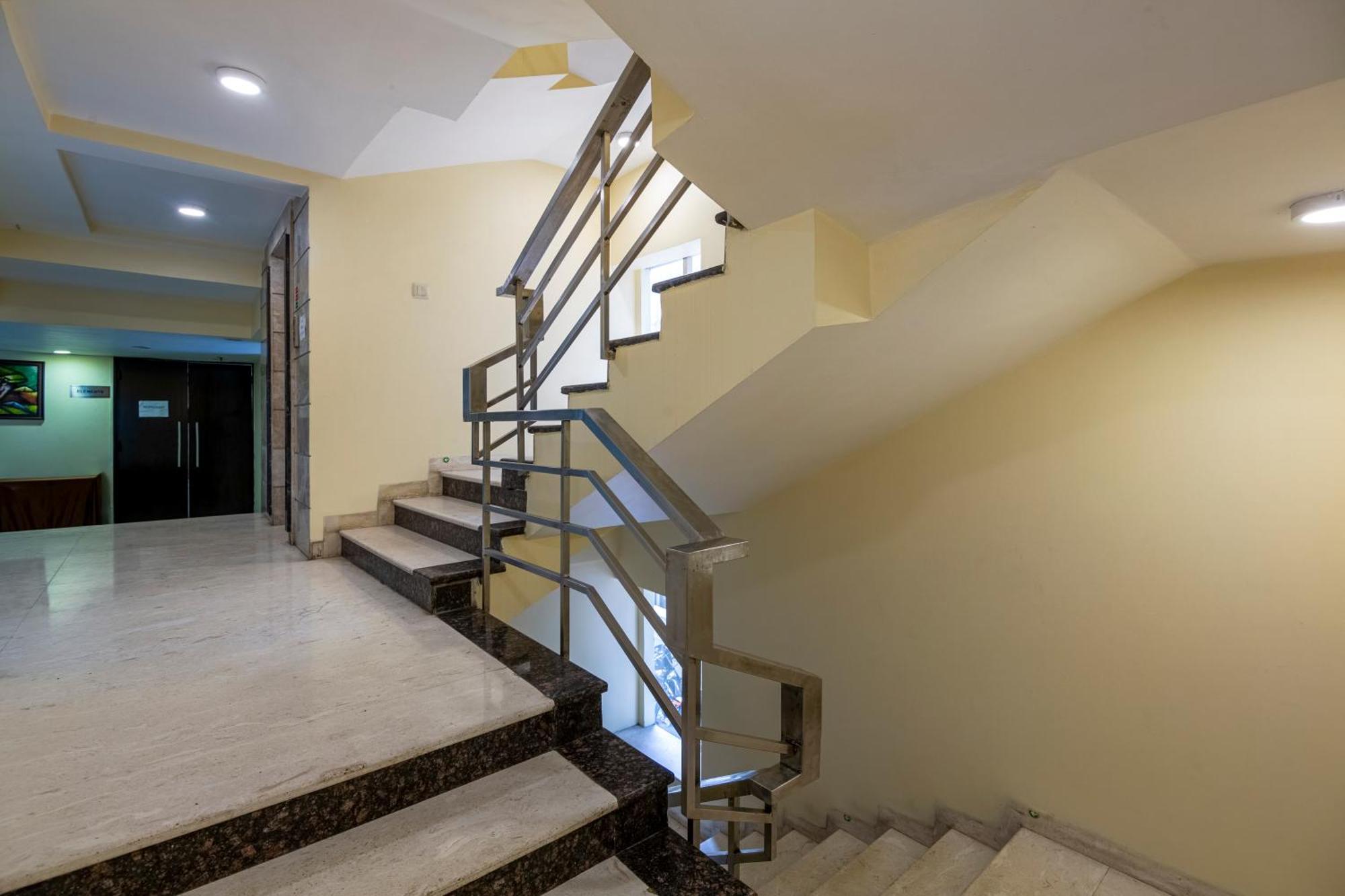 The Grand Orion - Kailash Colony New Delhi Extérieur photo