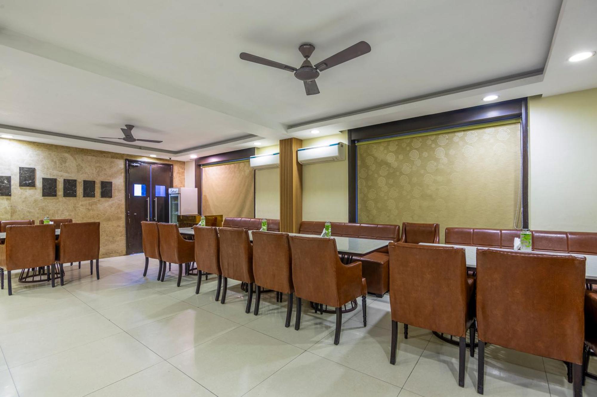 The Grand Orion - Kailash Colony New Delhi Extérieur photo
