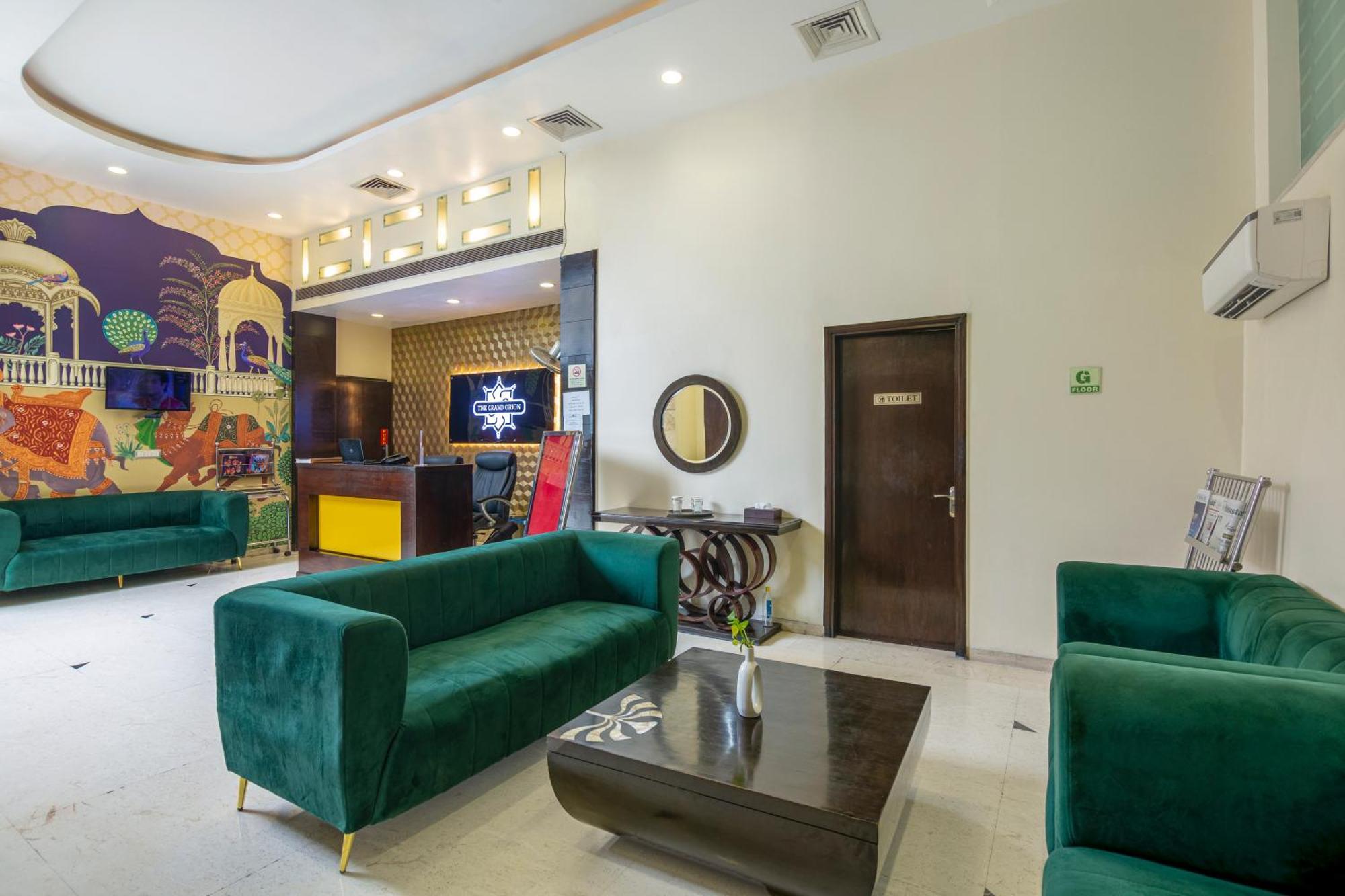 The Grand Orion - Kailash Colony New Delhi Extérieur photo