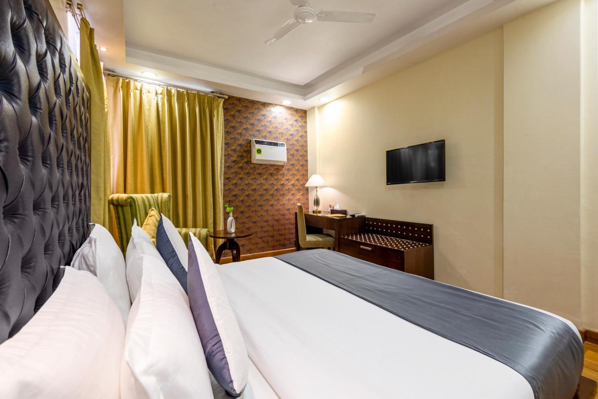 The Grand Orion - Kailash Colony New Delhi Extérieur photo